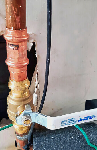https://plumberhamiltonhill.com.au/uploads/2025/06/gas-plumbing-904682.jpg
